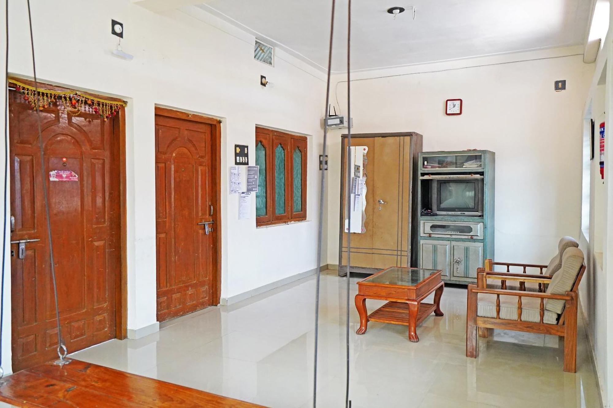 Oyo Home Unity Home Stay Rajpipla Exterior foto